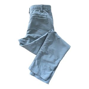 UNDER ARMOUR PERFORMANCE BOYS 18 GOLF PANTS GREY GRAY YOUTH SIZE ARMOR BOY PANT